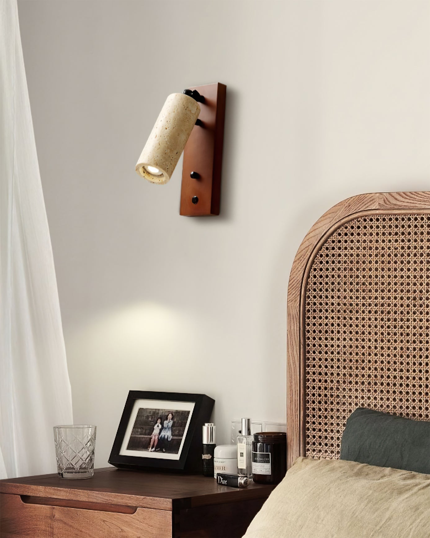 Neptune Wall Lamp Spotlight Yellow Travertine Wood - Neutralighting