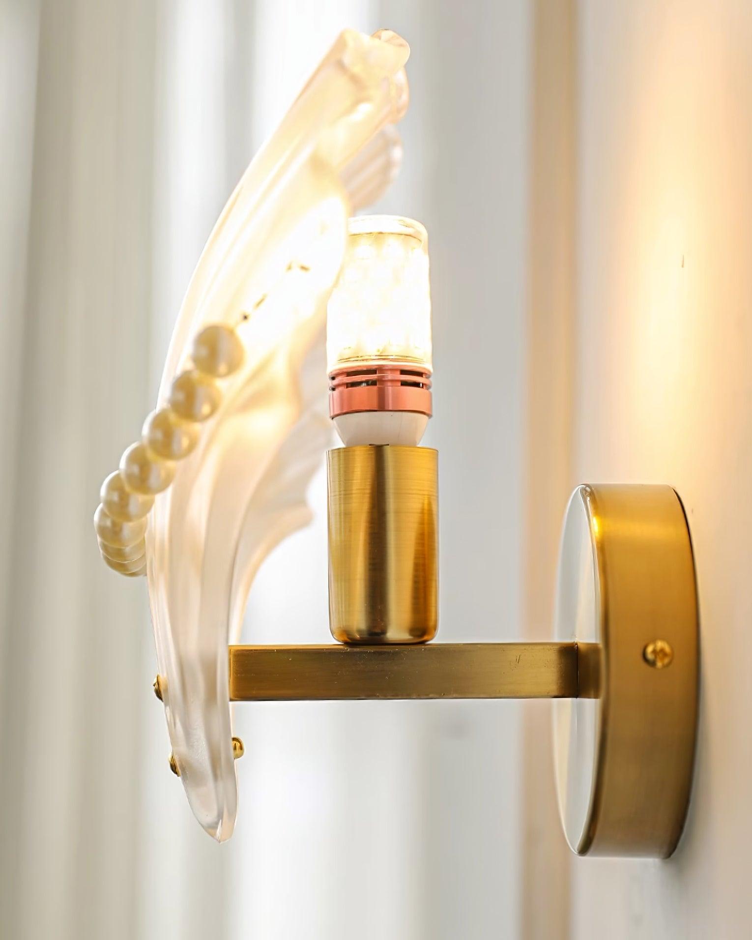 Pearl Shell Wall Lamp