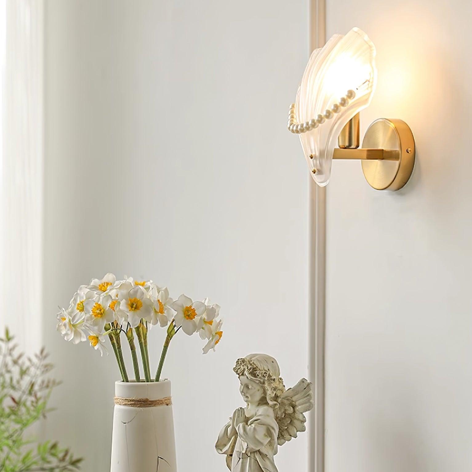 Pearl Shell Wall Lamp