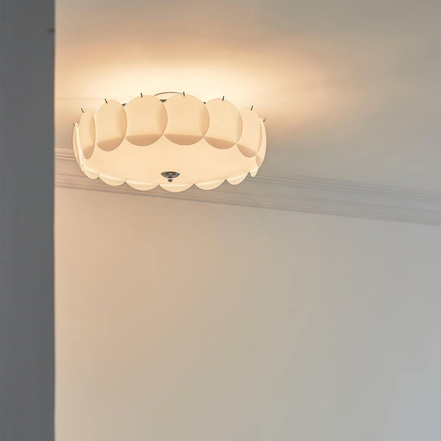 Meiho Petal Shell Ceiling Light - Neutralighting