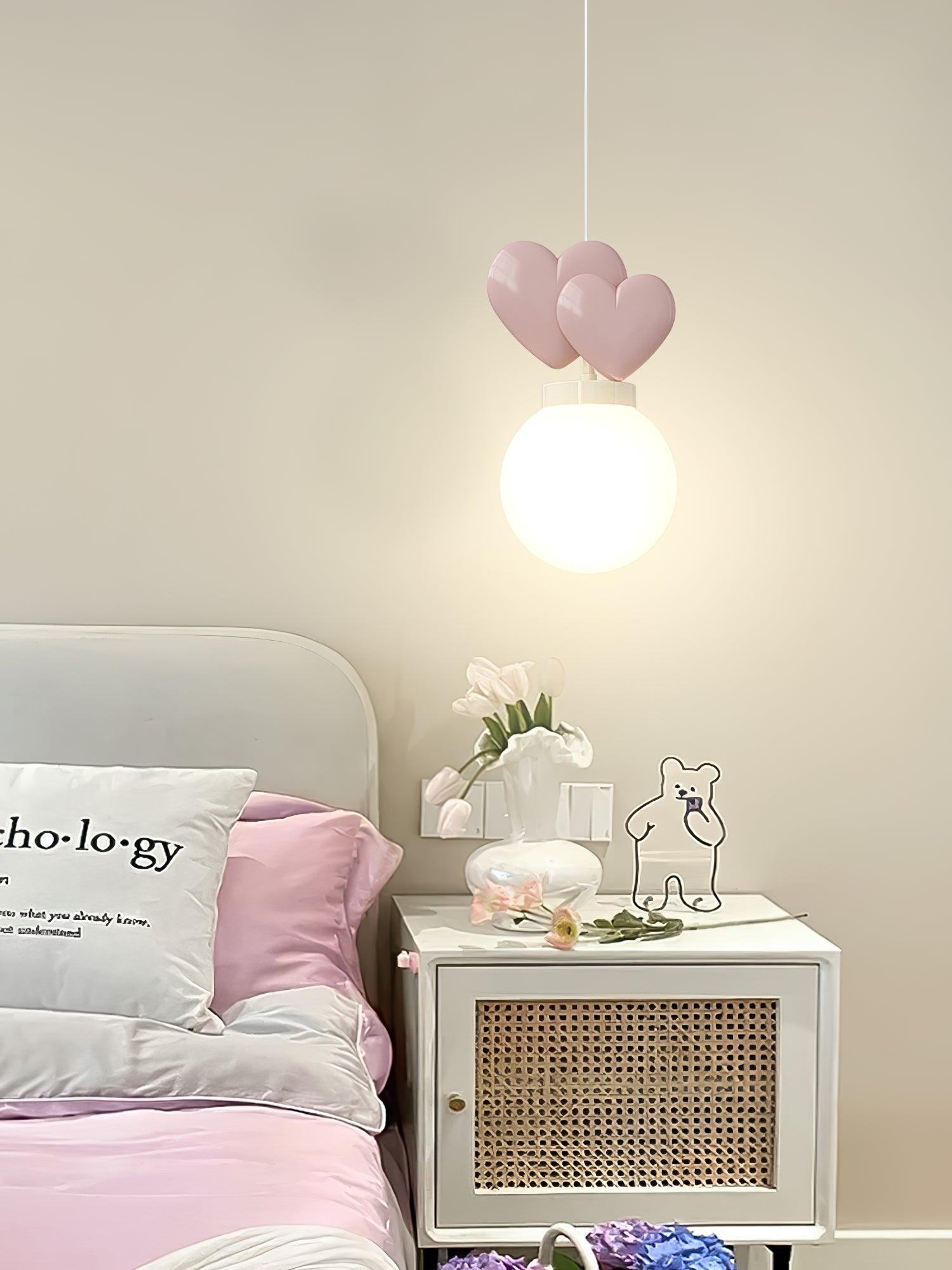 Wall Lamp Resin Heart Cluster Glass Globe Metal Mount Romantic - Neutralighting