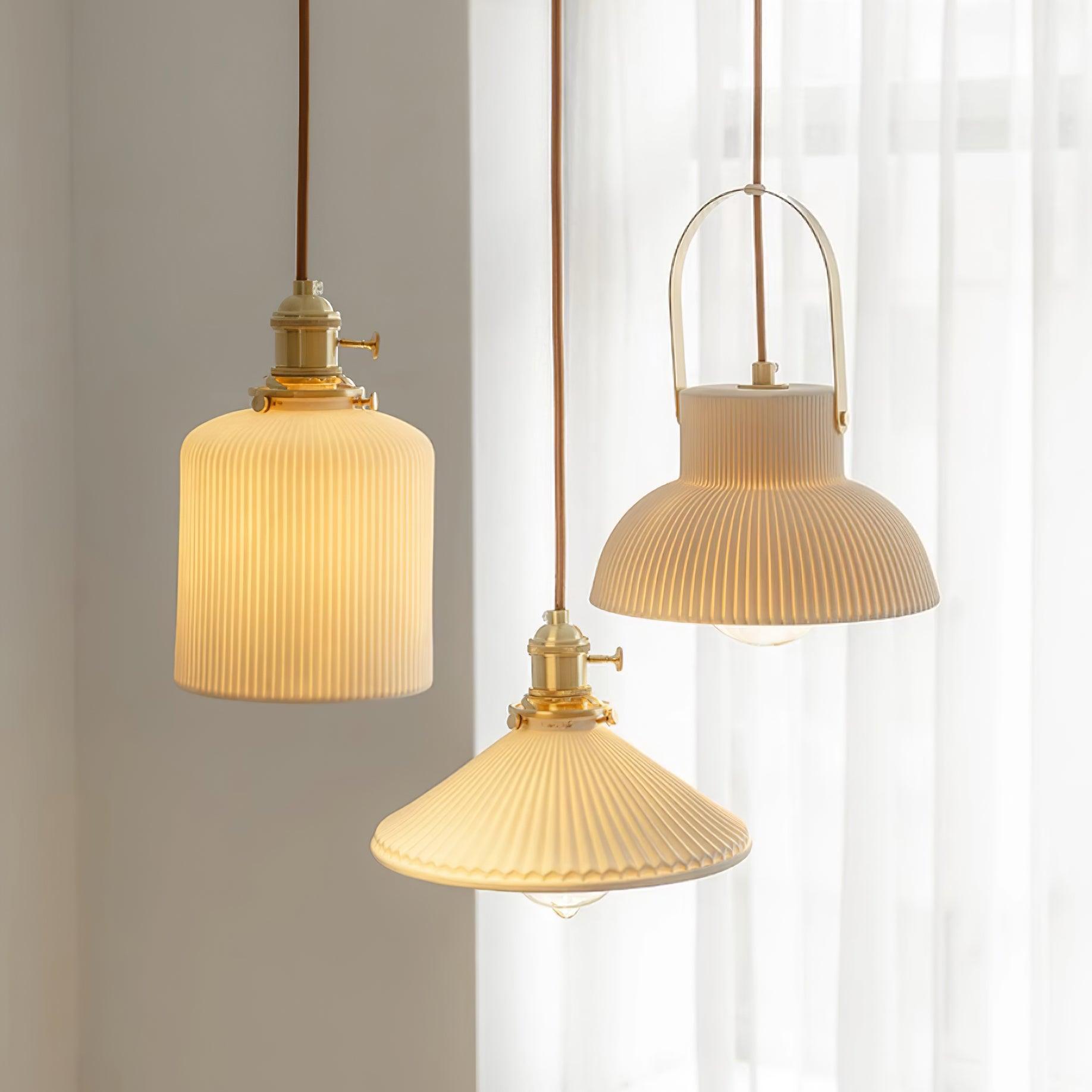 Pendant Lamp Ribbed White Ceramic with Brass Handle - Neutralighting
