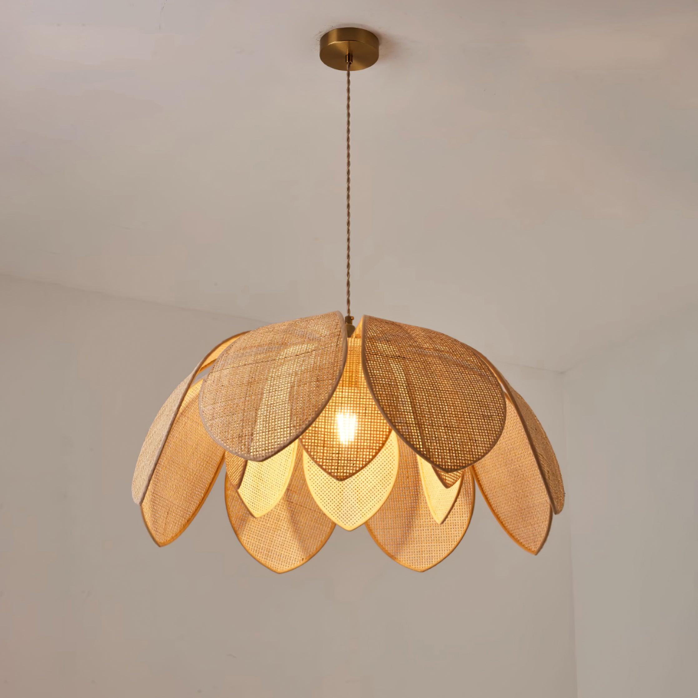 Fionel Rattan Pendant Lamp - Neutralighting