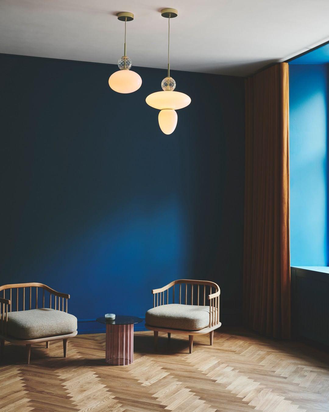 Orbelin Glass and Brass Pendant Lamp - Neutralighting