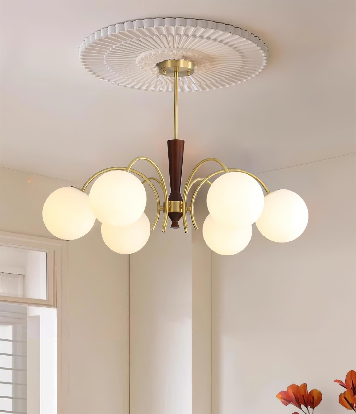 Veslo Brass and Wood Globe Chandelier - Neutralighting