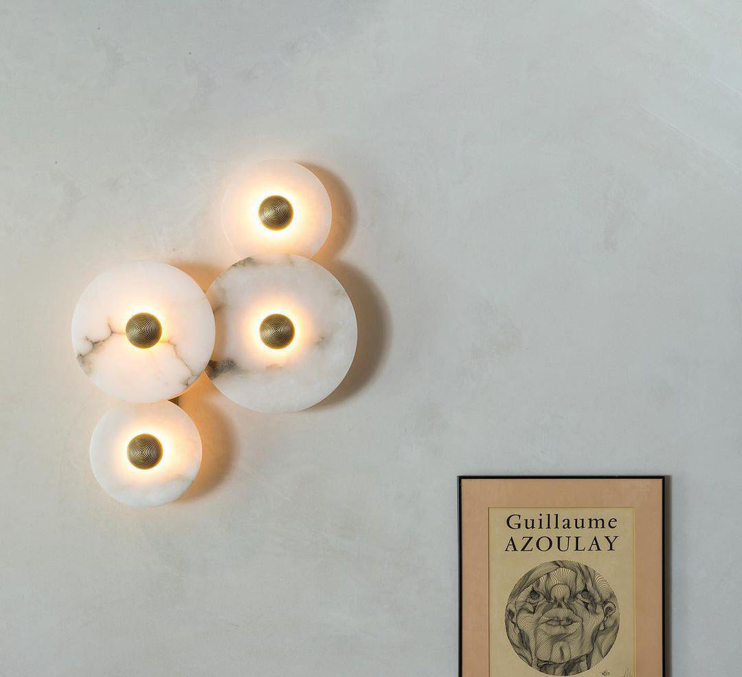 Round Wall Lamp Alabaster Fluted Brass - Neutralighting