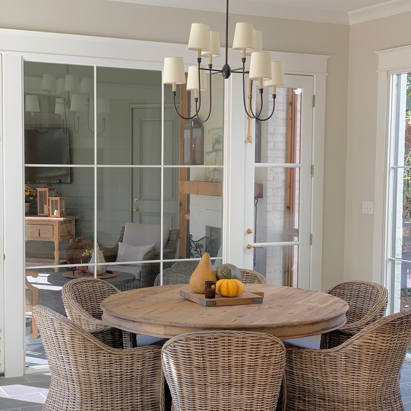 Vendome Chandelier - Blowlighting