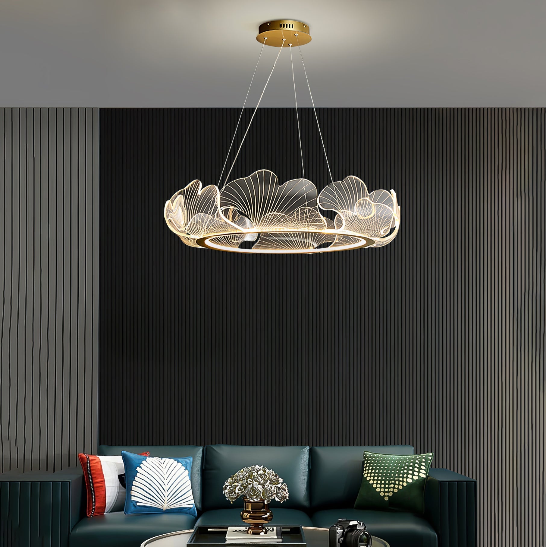 Leivo Sea Chandelier - Neutralighting