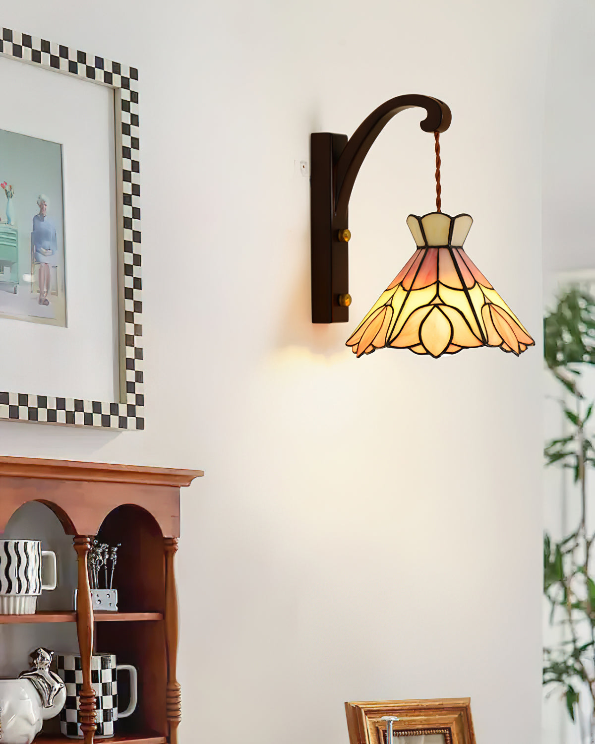 Wall Lamp Wood Body Tiffany Glass Shade Pink Floral Vintage Art - Neutralighting