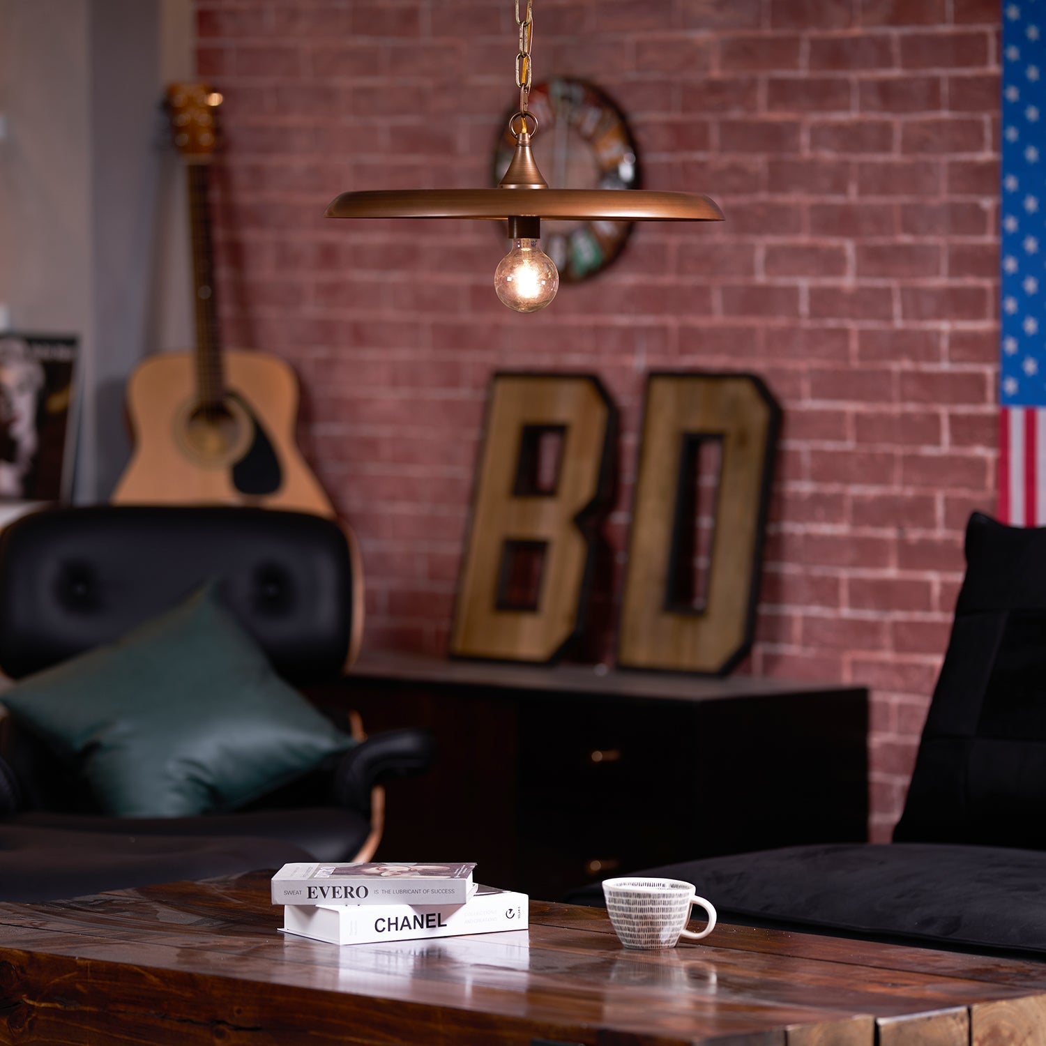 Vianel Vintage Metal Pendant Light - Neutralighting
