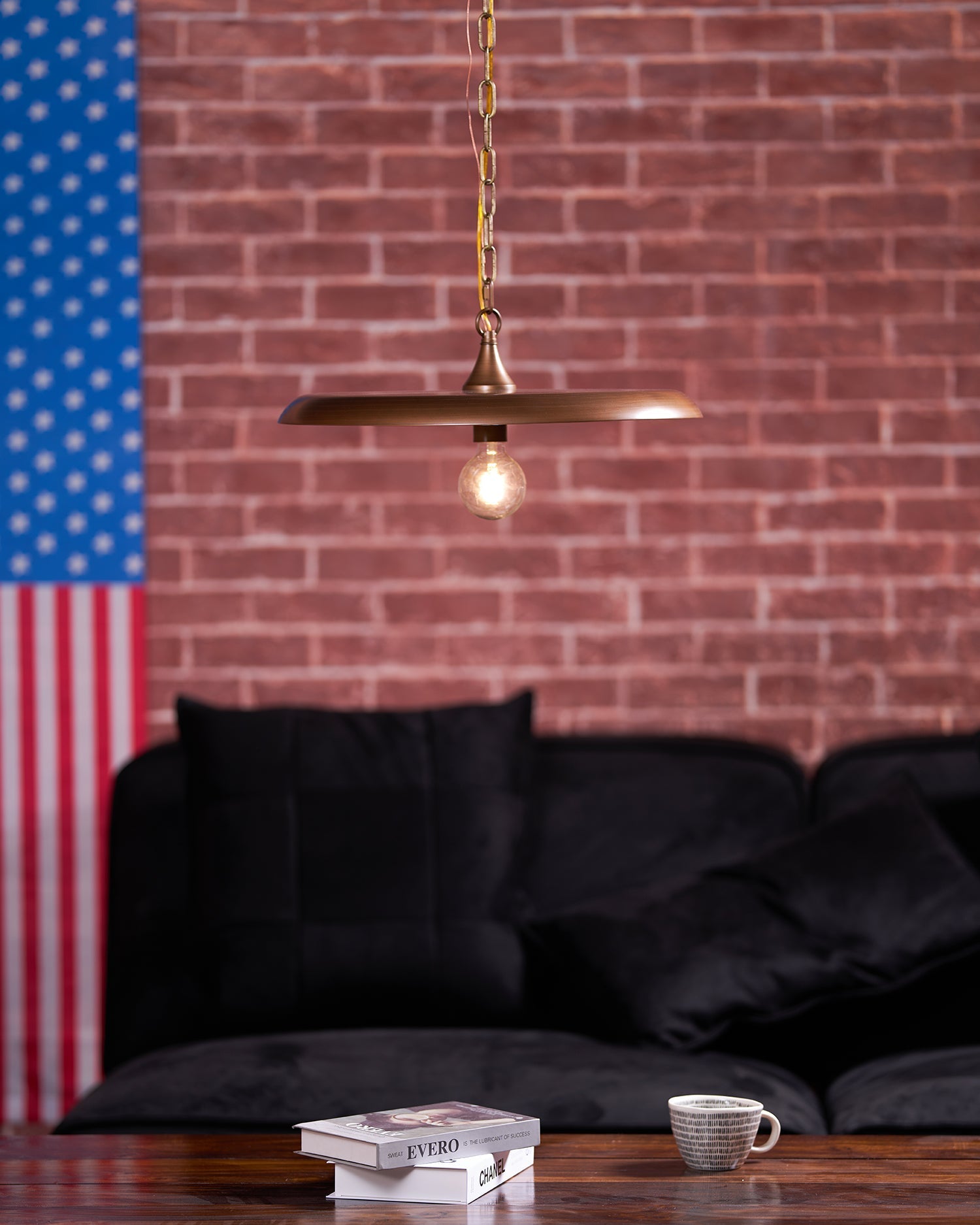 Vianel Vintage Metal Pendant Light - Neutralighting