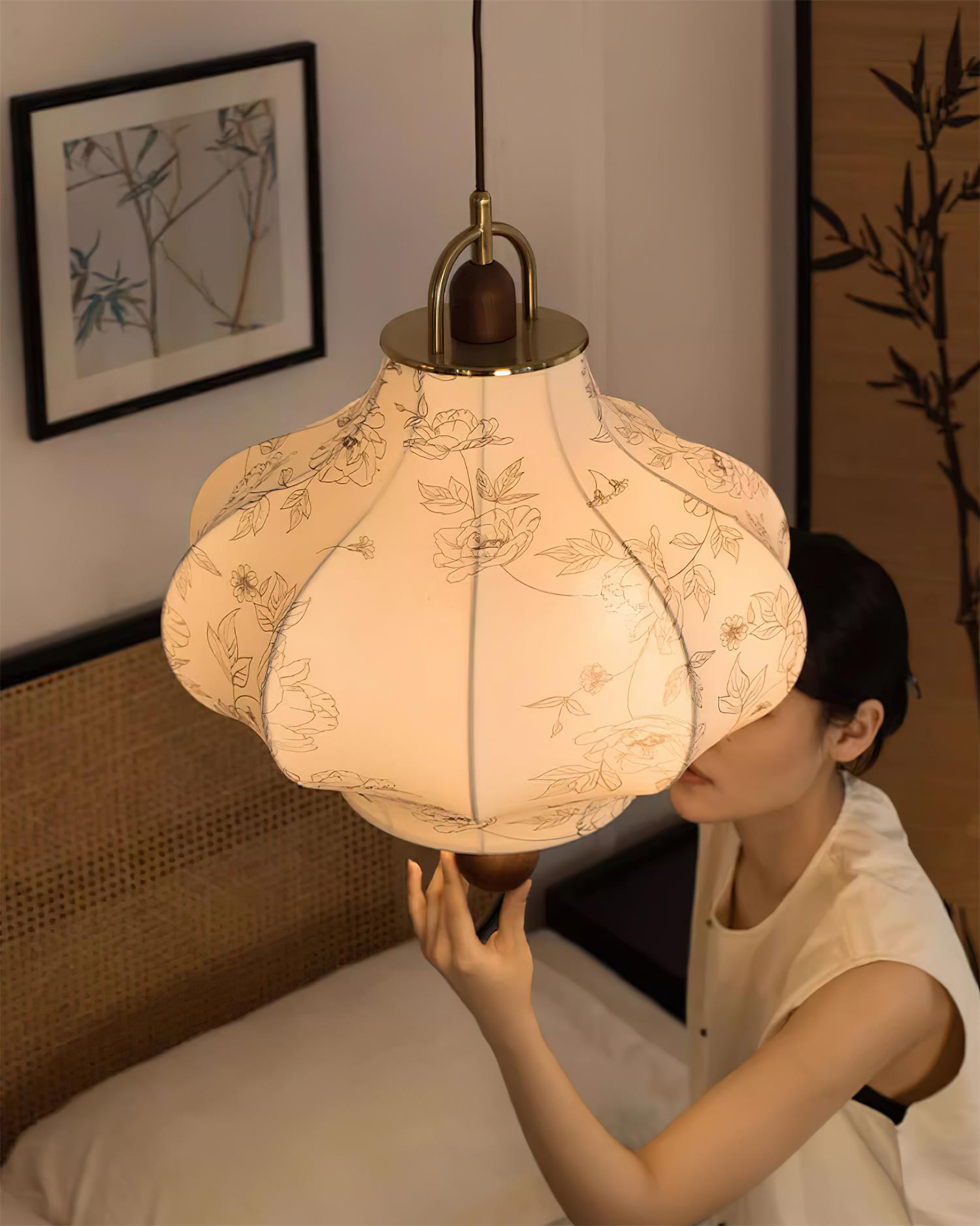 Calira Fabric Pendant Lamp - Neutralighting