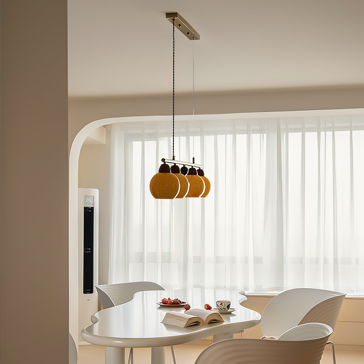Amara Hand-blown Glass Chandelier - Neutralighting
