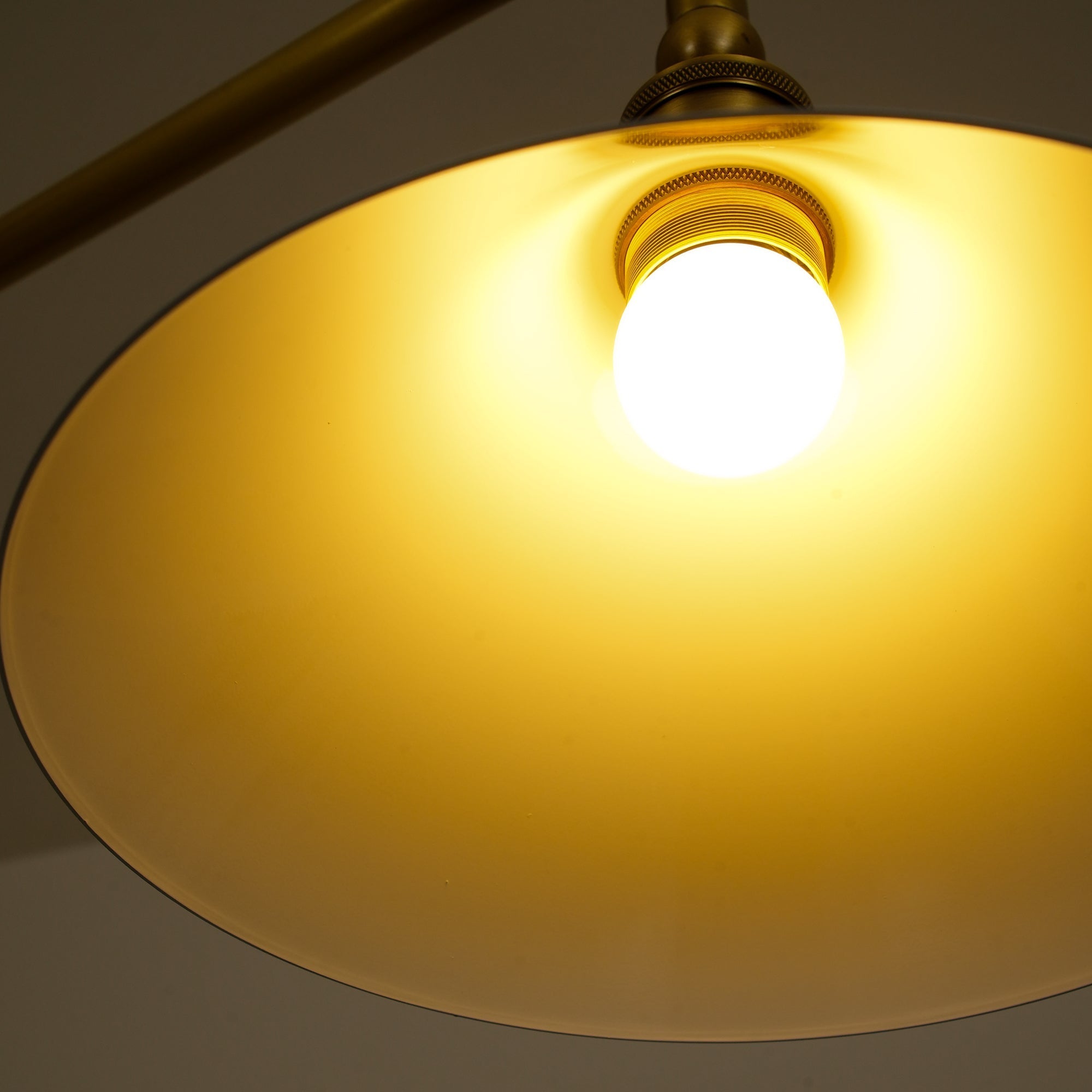 Zya Vintage Retro Pendant Light - Neutralighting