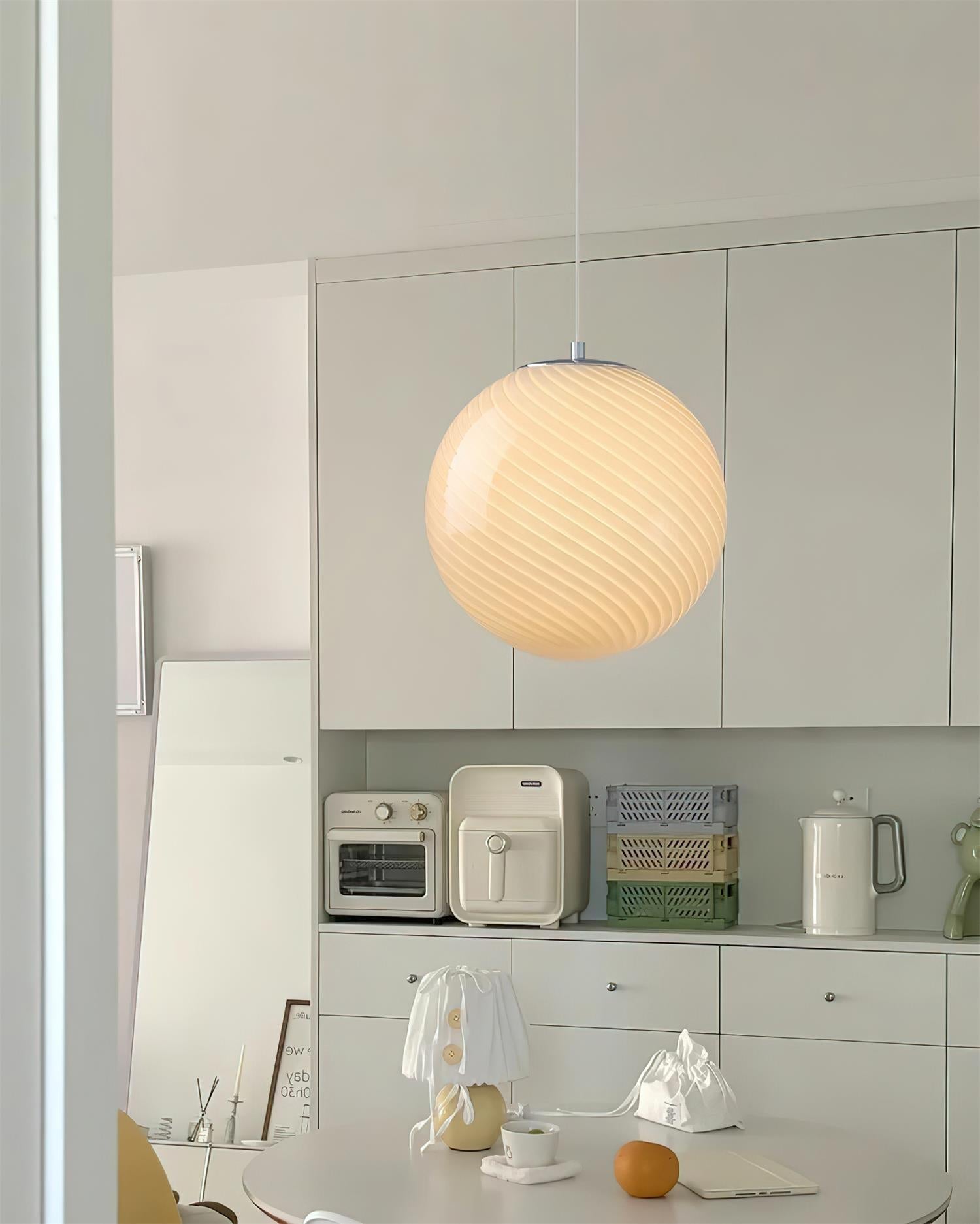 Joliv Glass Globe Pendant Lamp - Neutralighting
