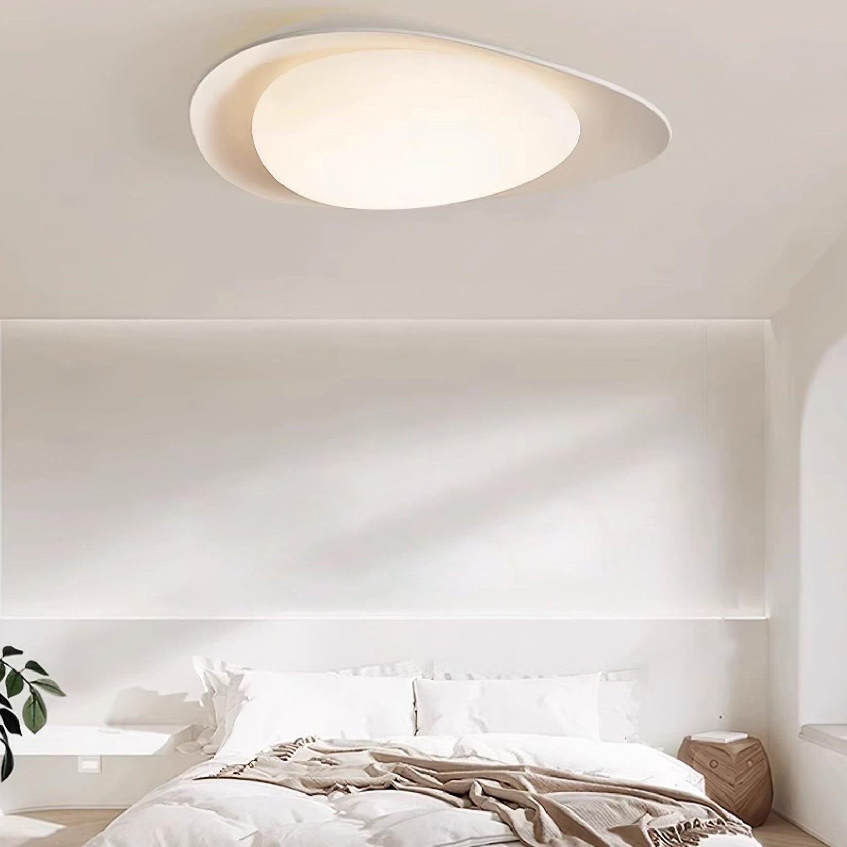 Blex Ceiling Lamp Green&Beige Pebble Shape - Neutralighting