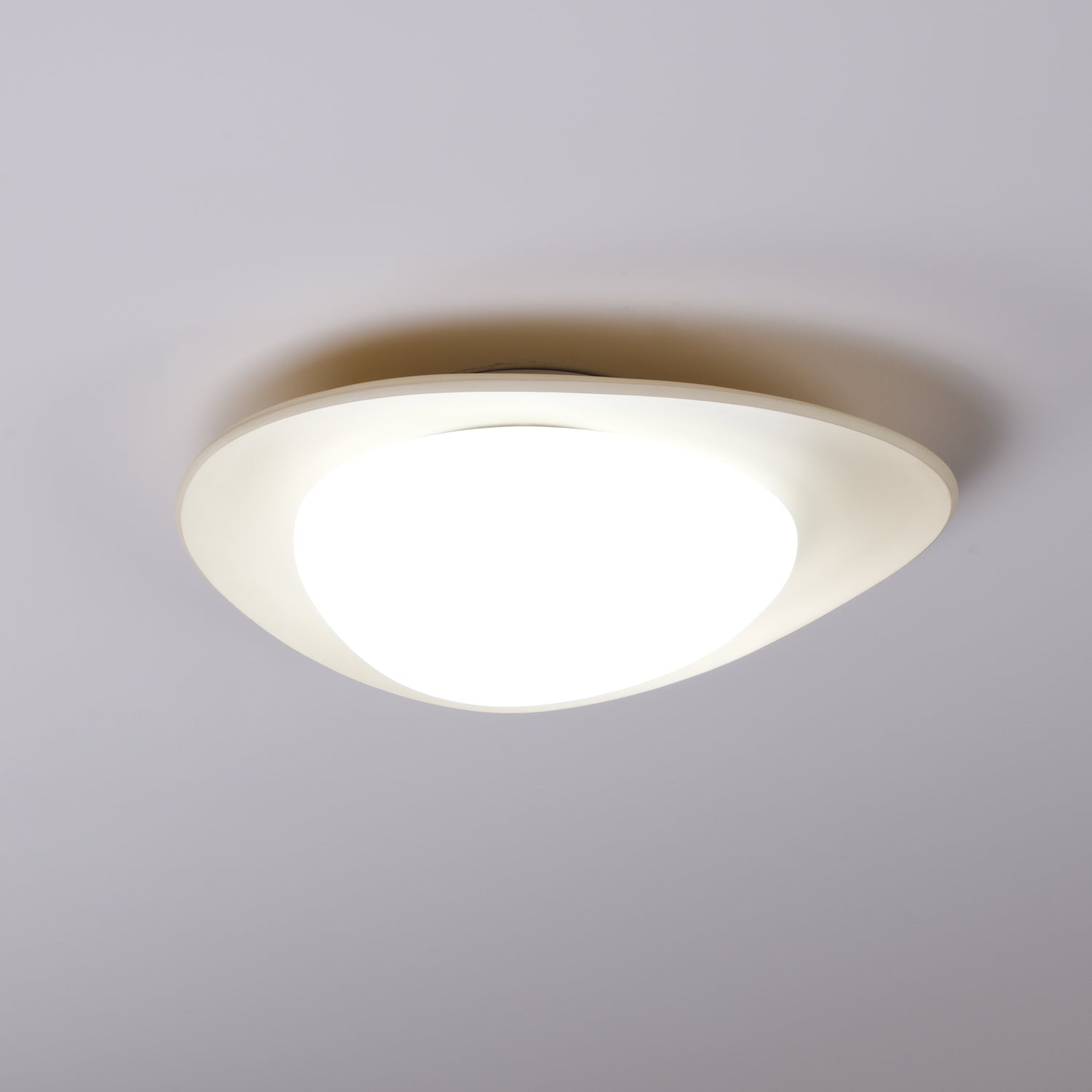 Blex Ceiling Lamp Green&Beige Pebble Shape - Neutralighting