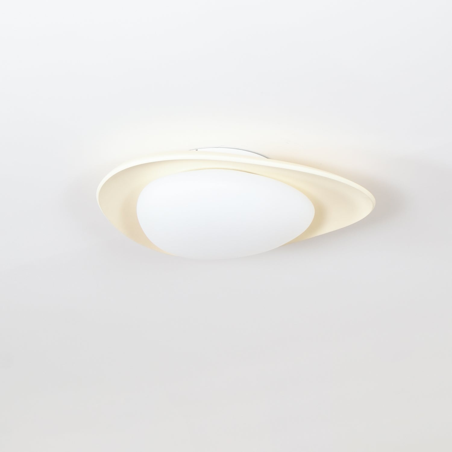 Blex Ceiling Lamp Green&Beige Pebble Shape - Neutralighting
