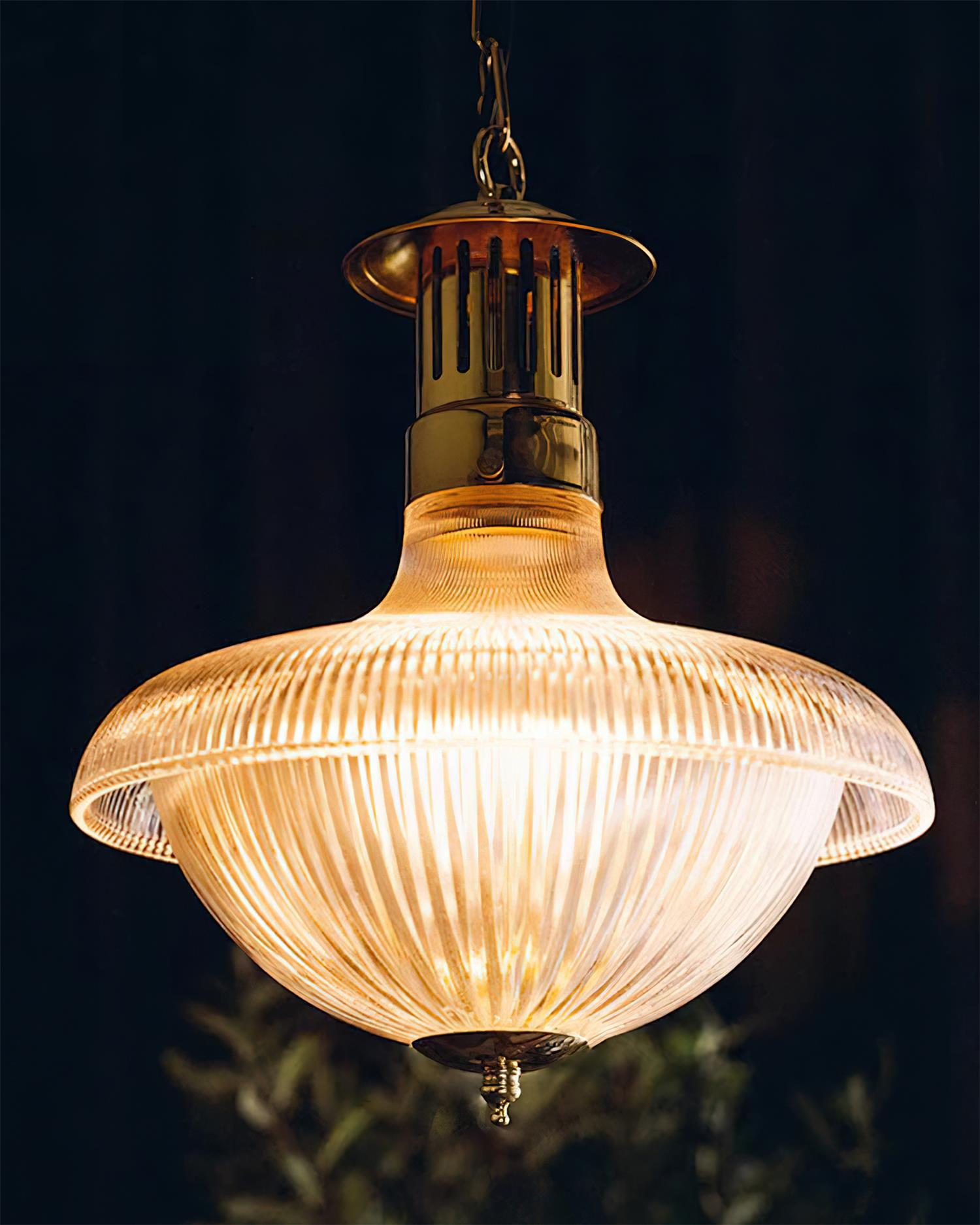 Orvel Clear Ribbed Glass Pendant Light - Neutralighting