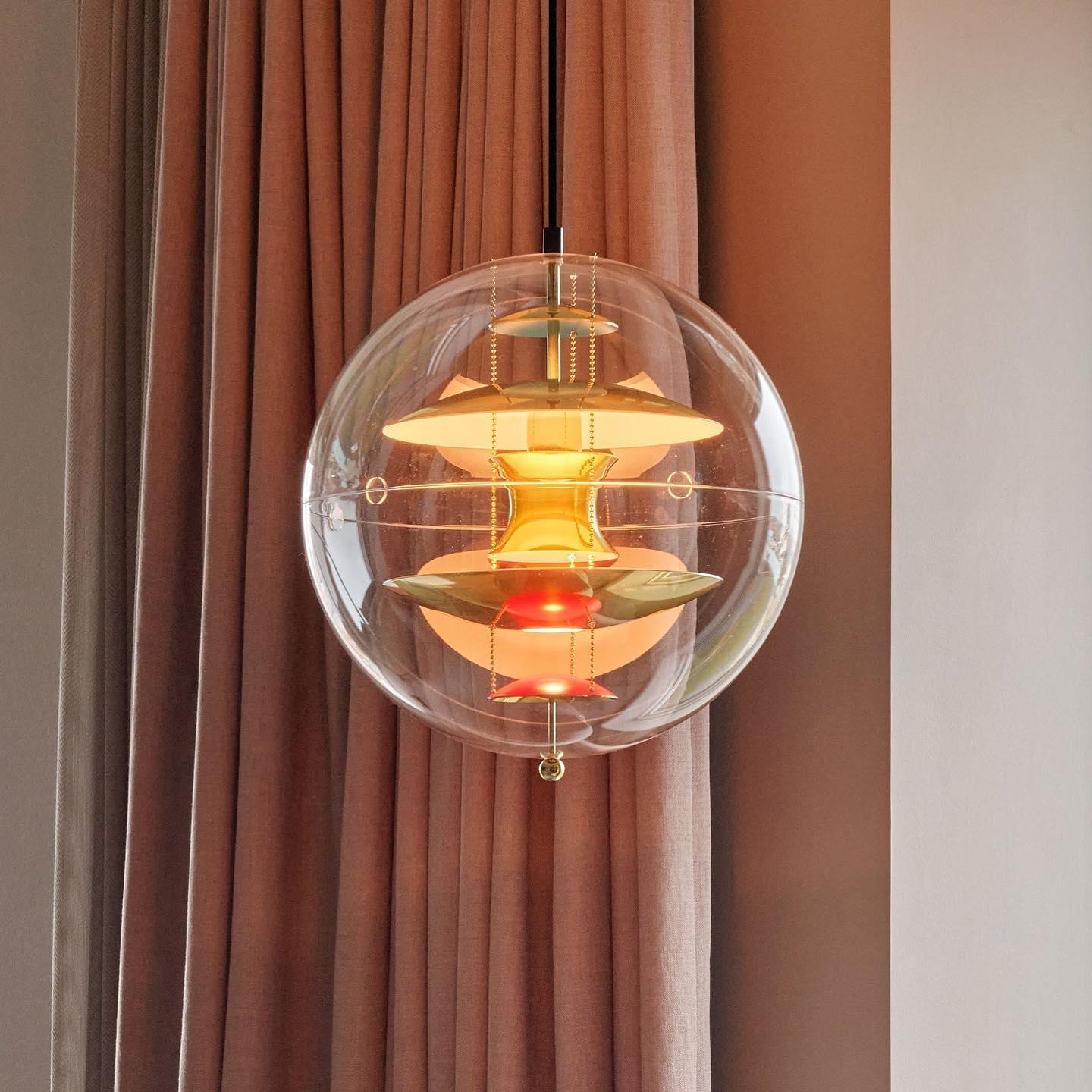 Pendant Lamp Floating Geometric Layers Clear Globe Futuristic Modern - Neutralighting