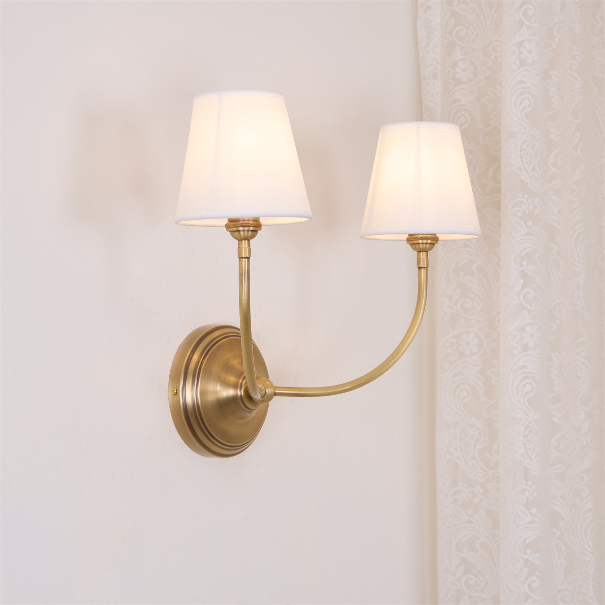 Victor Wall Lamp Black Bronze Fabric - Neutralighting