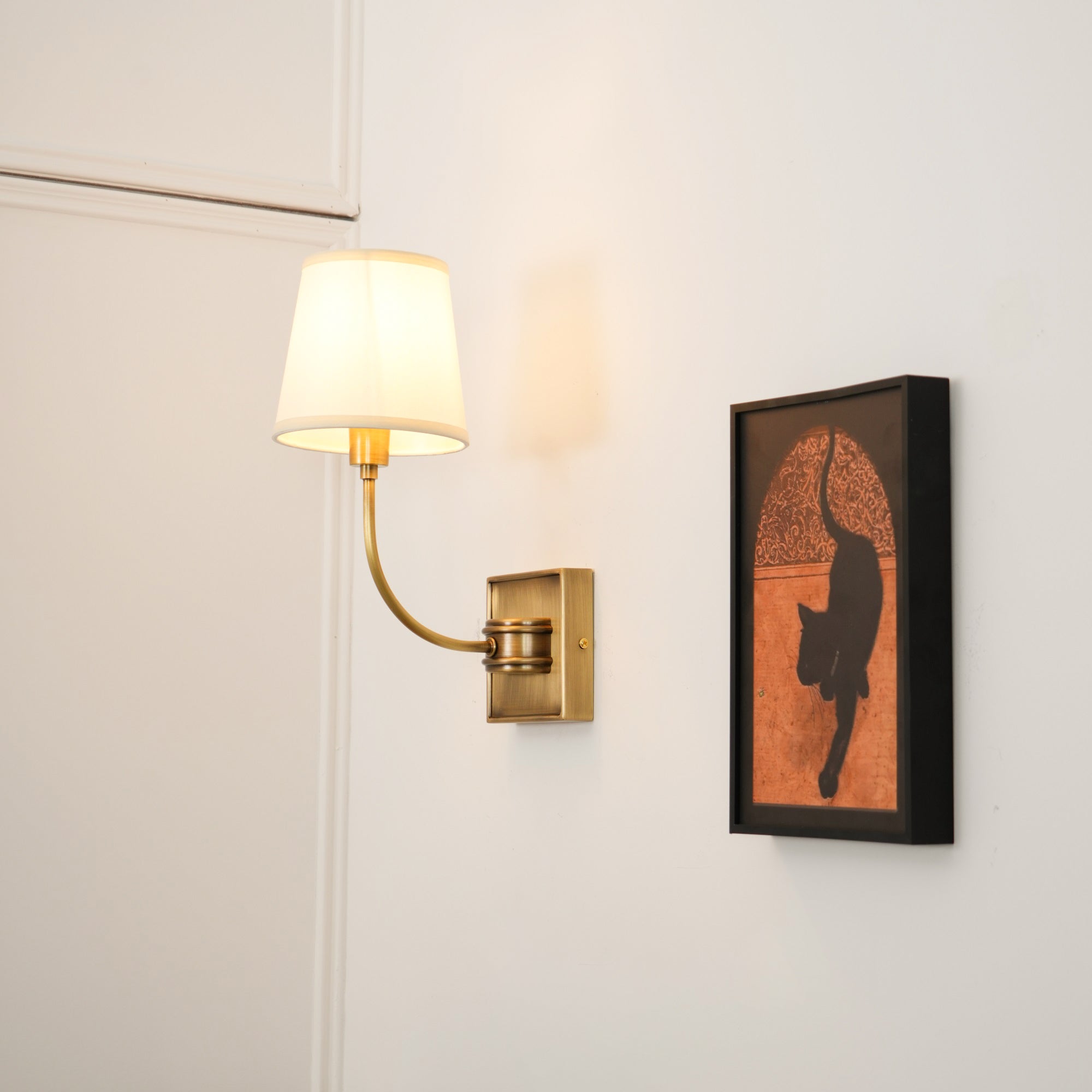Victor Wall Lamp Black Bronze Fabric - Neutralighting