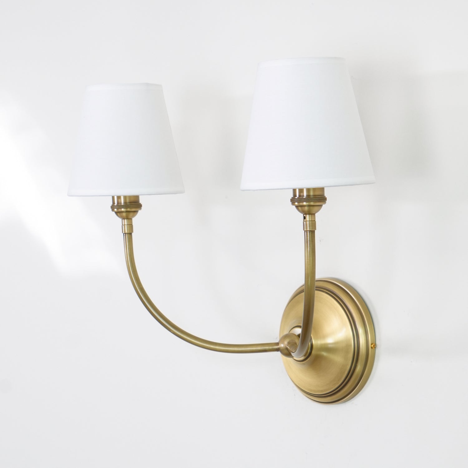 Victor Wall Lamp Black Bronze Fabric - Neutralighting