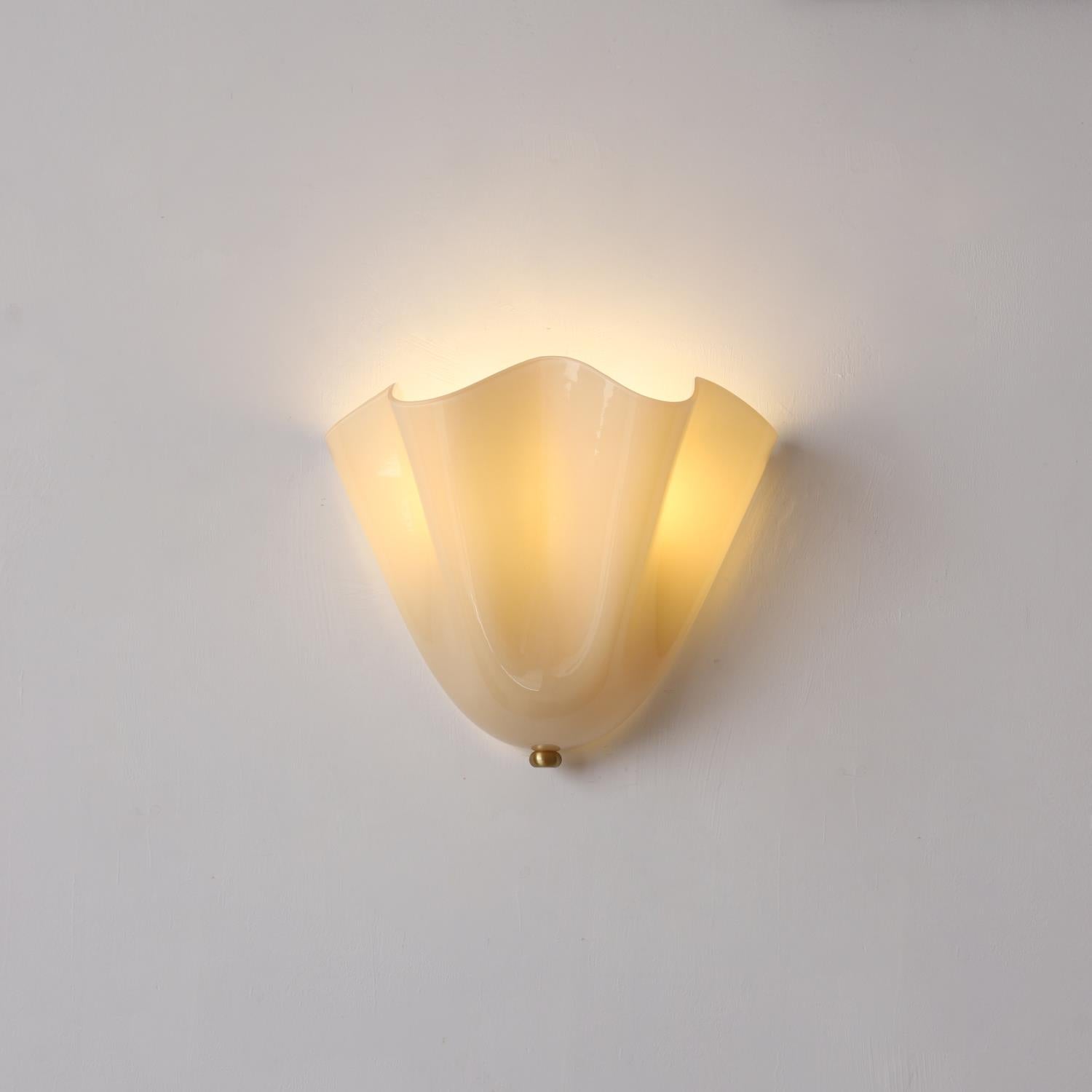 Elara Wall Lamp - Neutralighting