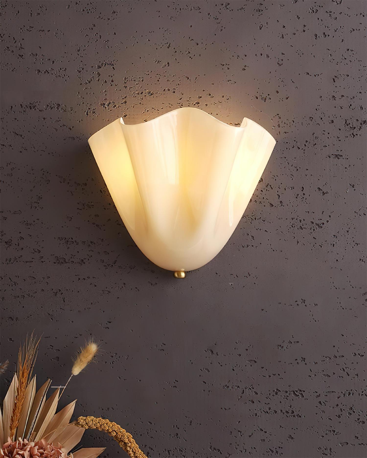 Elara Wall Lamp - Neutralighting