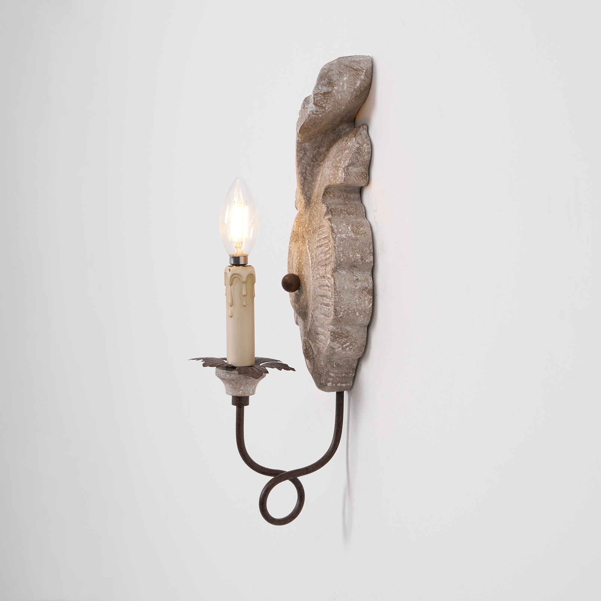 Louis Indoor Wall Lamp Wood - Neutralighting