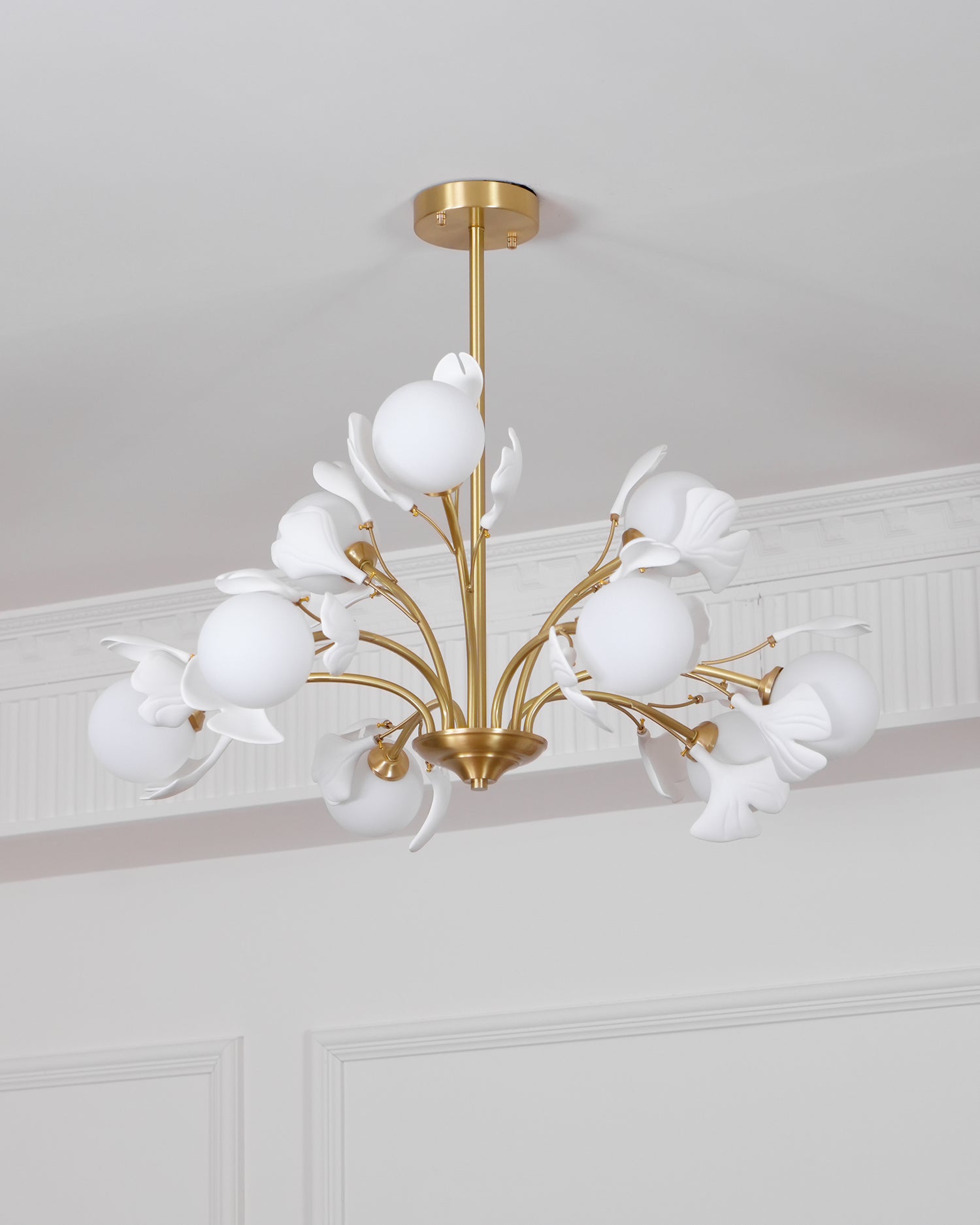 Ginkgo Leaf Chandelier with Frosted Glass Globes - Neutralighting