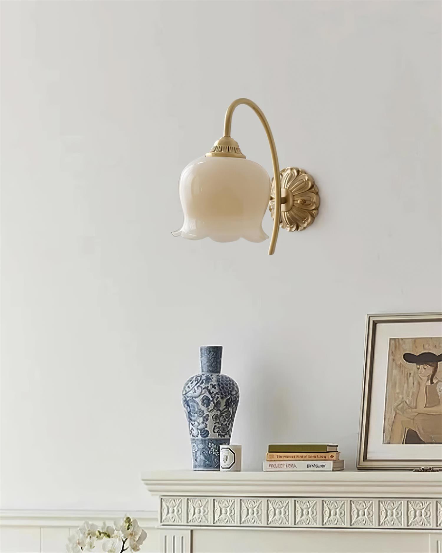 Bellora Vintage Gold Wall Lamp - Neutralighting