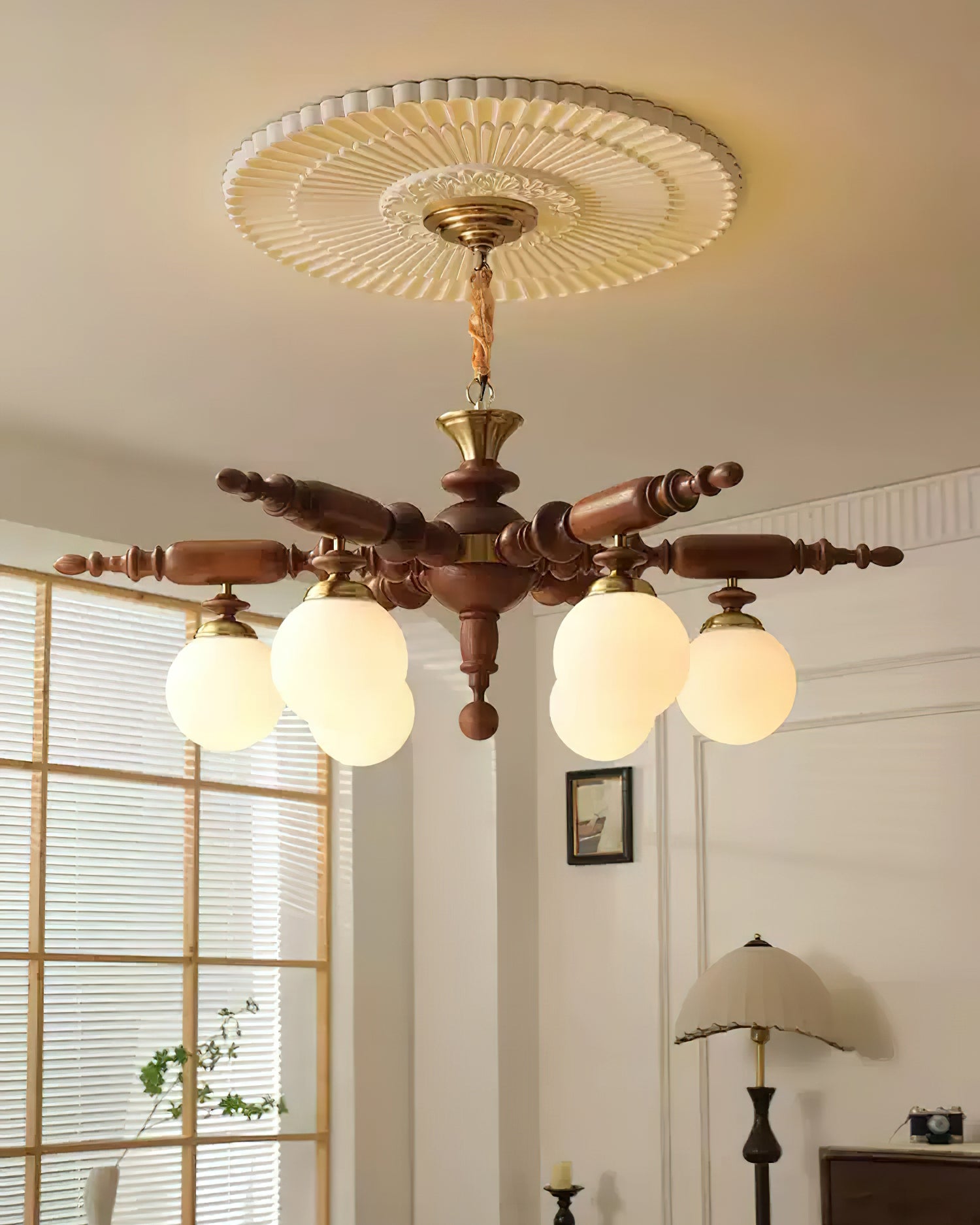 Juvian Wooden Chandelier - Neutralighting