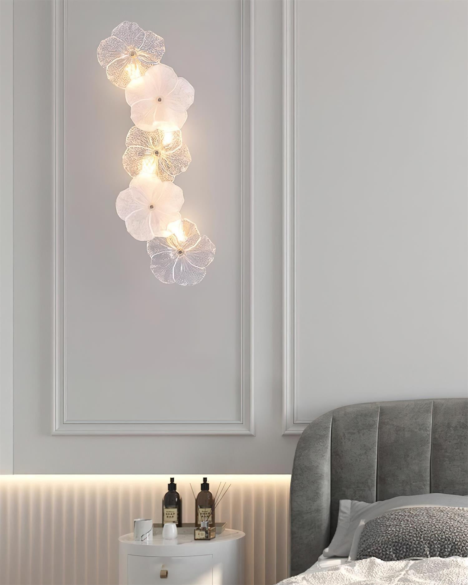 Givelle Floral Wall Lamp - Neutralighting