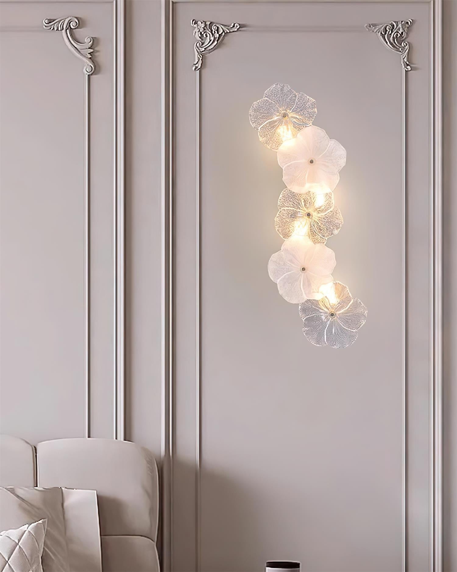 Givelle Floral Wall Lamp - Neutralighting