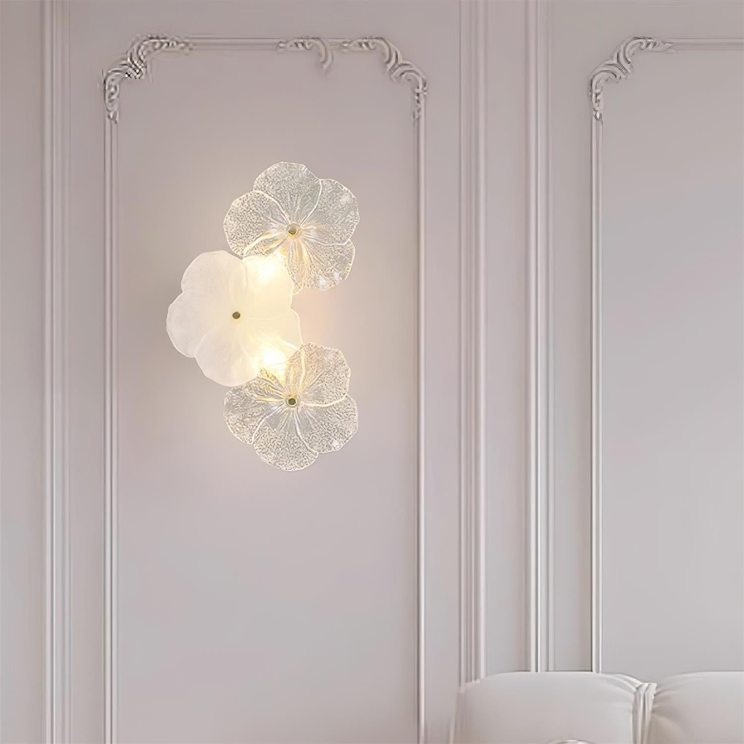 Givelle Floral Wall Lamp - Neutralighting