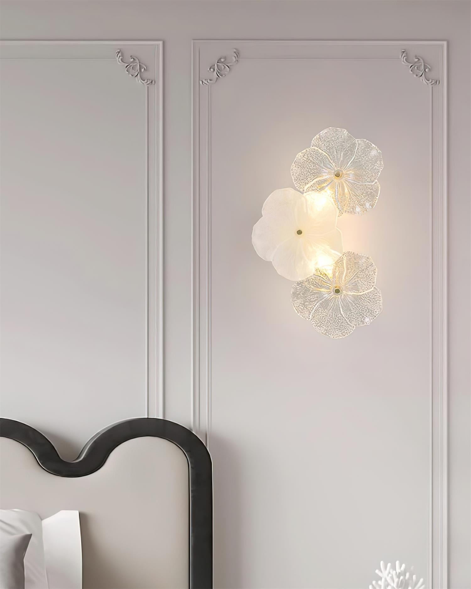 Givelle Floral Wall Lamp - Neutralighting