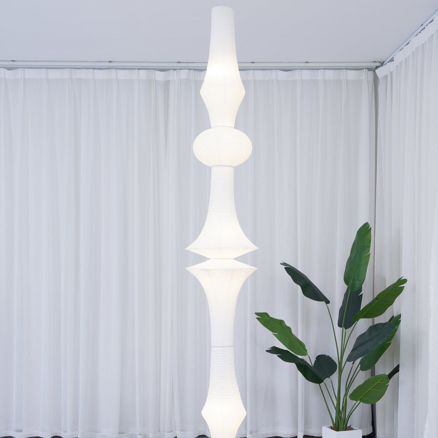 Faye Sculptural Paper Vertical Pendant Light - Neutralighting