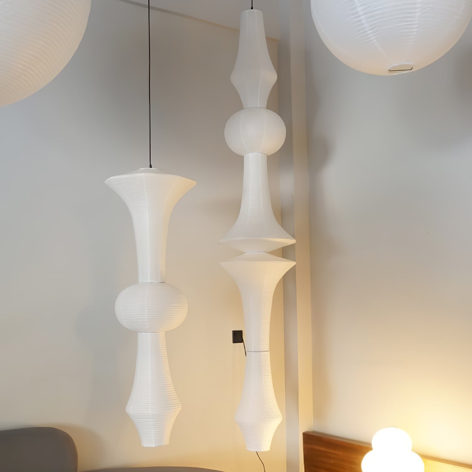 Faye Sculptural Paper Vertical Pendant Light - Neutralighting