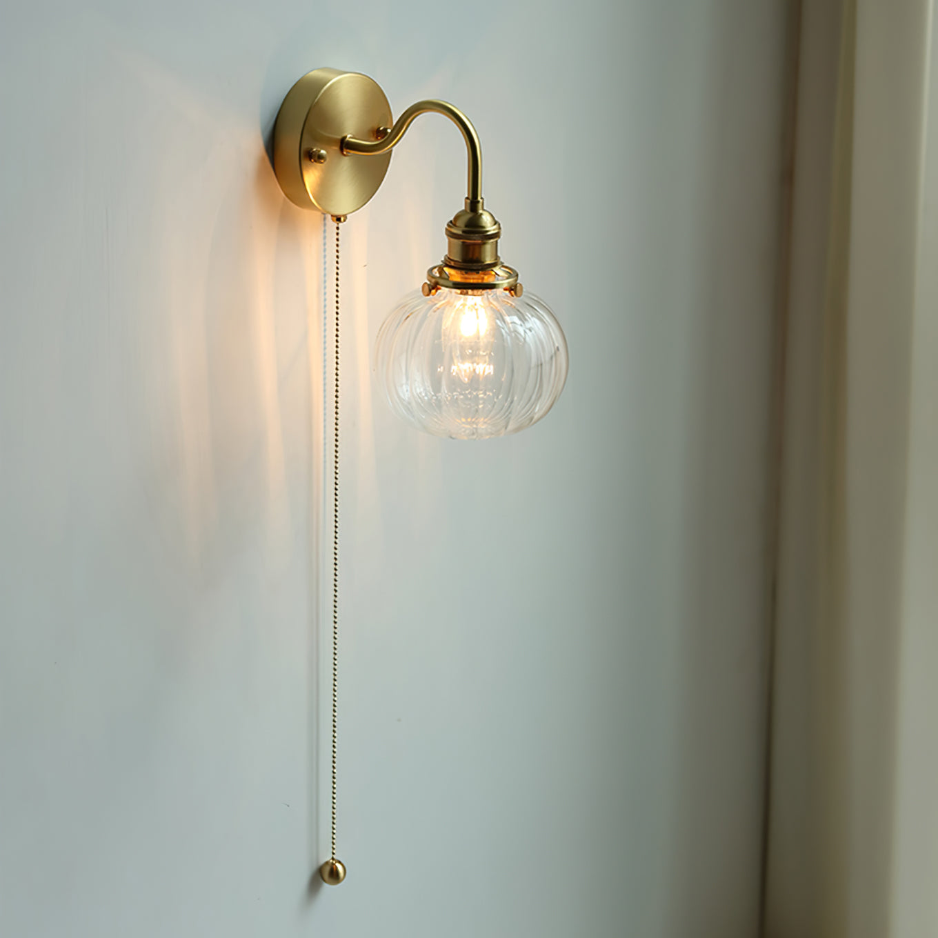 June Vintage Glass Wall Lamp - Neutralighting
