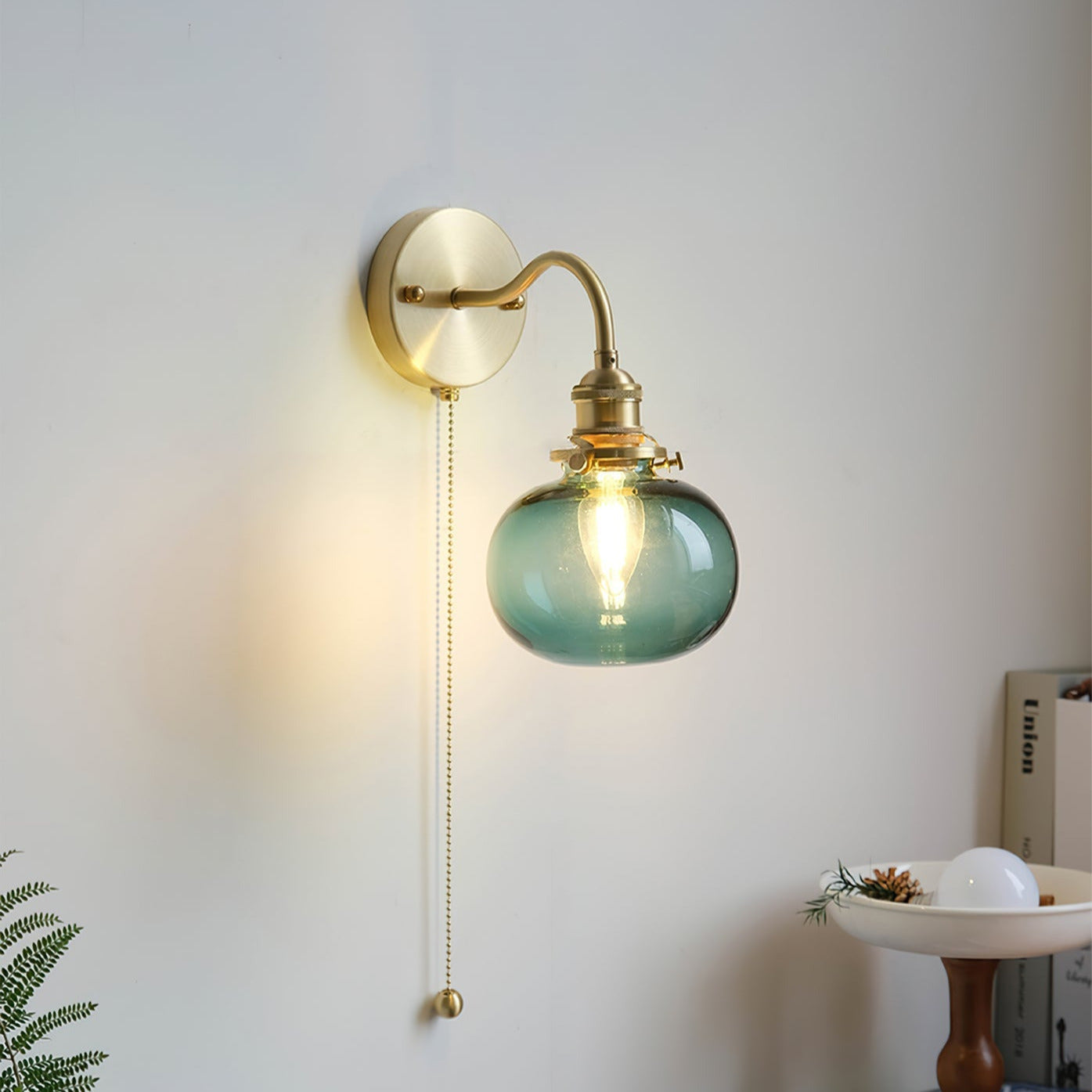 June Vintage Glass Wall Lamp - Neutralighting