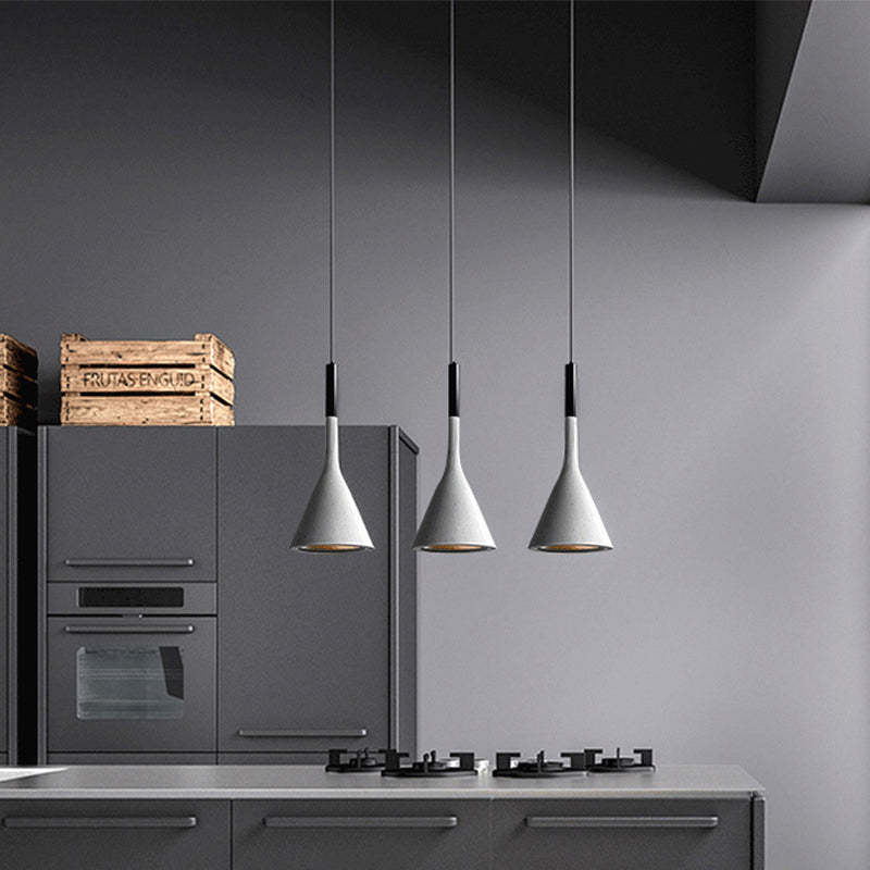 Valentina Modern Pendant Light, Triangle - Neutralighting