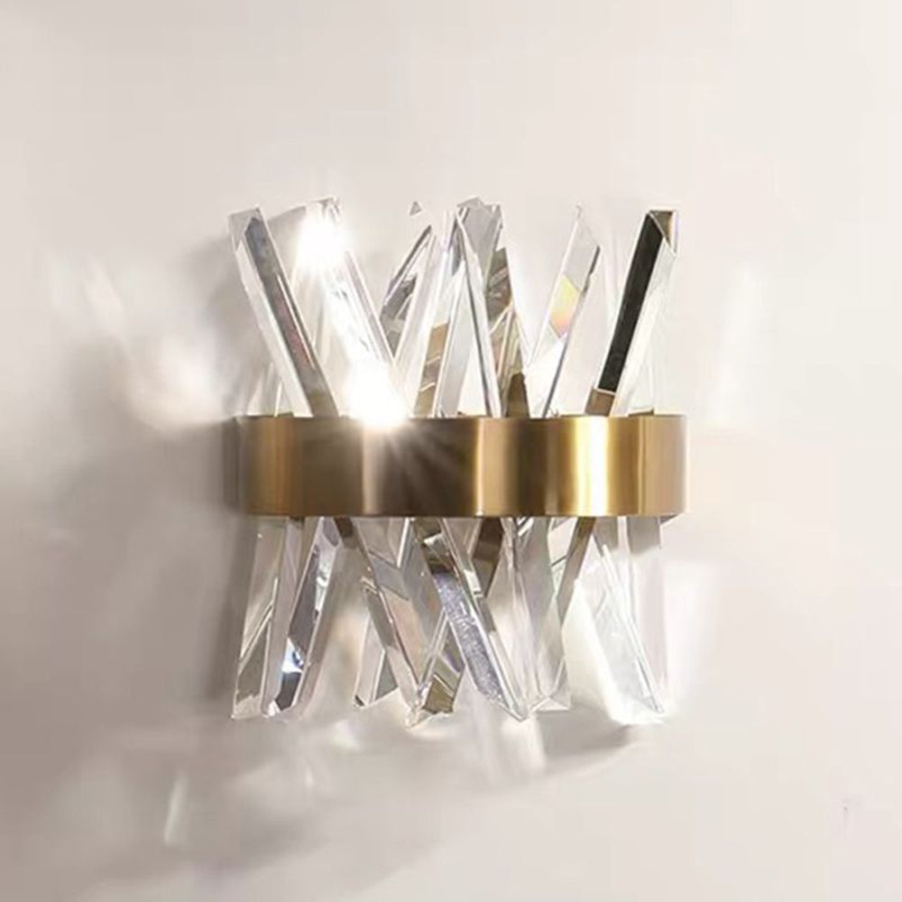 Kristy Decorative Geometric Crystal/Metal Wall Lamp, Gold - Neutralighting