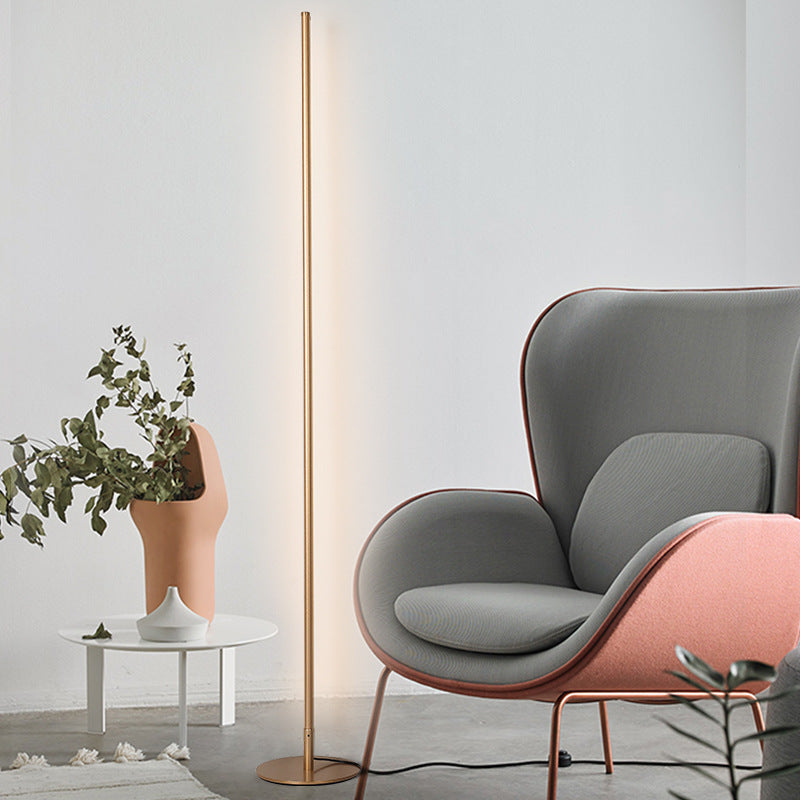 Mira Modern Minimalist Linear Floor Lamp - Neutralighting