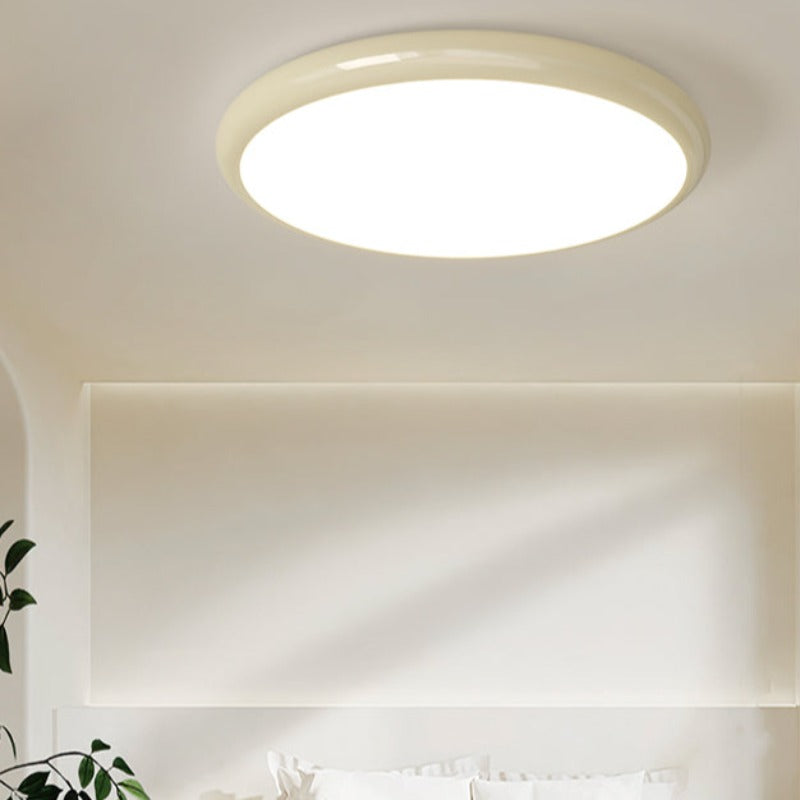 Muto Retro Circle Flush Mount Ceiling Light White Metal Bedroom - Neutralighting