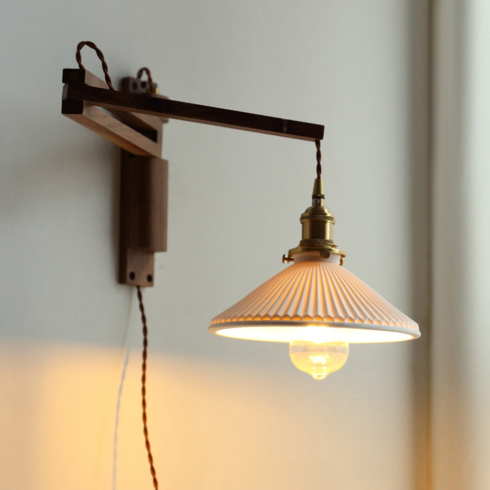 Muto Vintage Dome Ceramic/Wood Wall Lamp, Walnut/Wood/Clear - Neutralighting