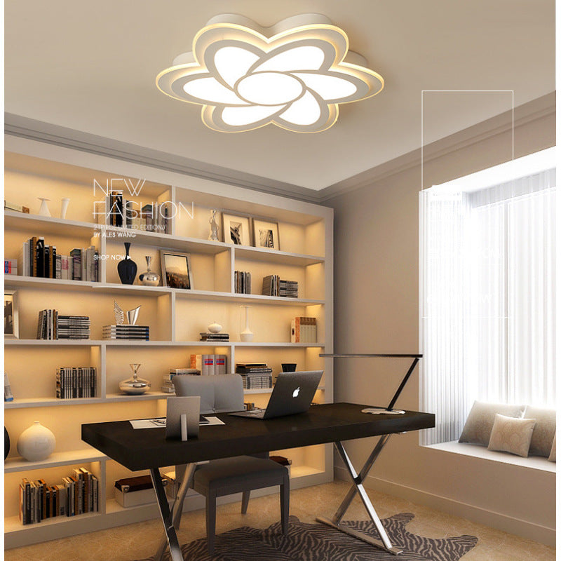 Arisha Modern White Flower Flush Mount Ceiling Light, Metal - Neutralighting