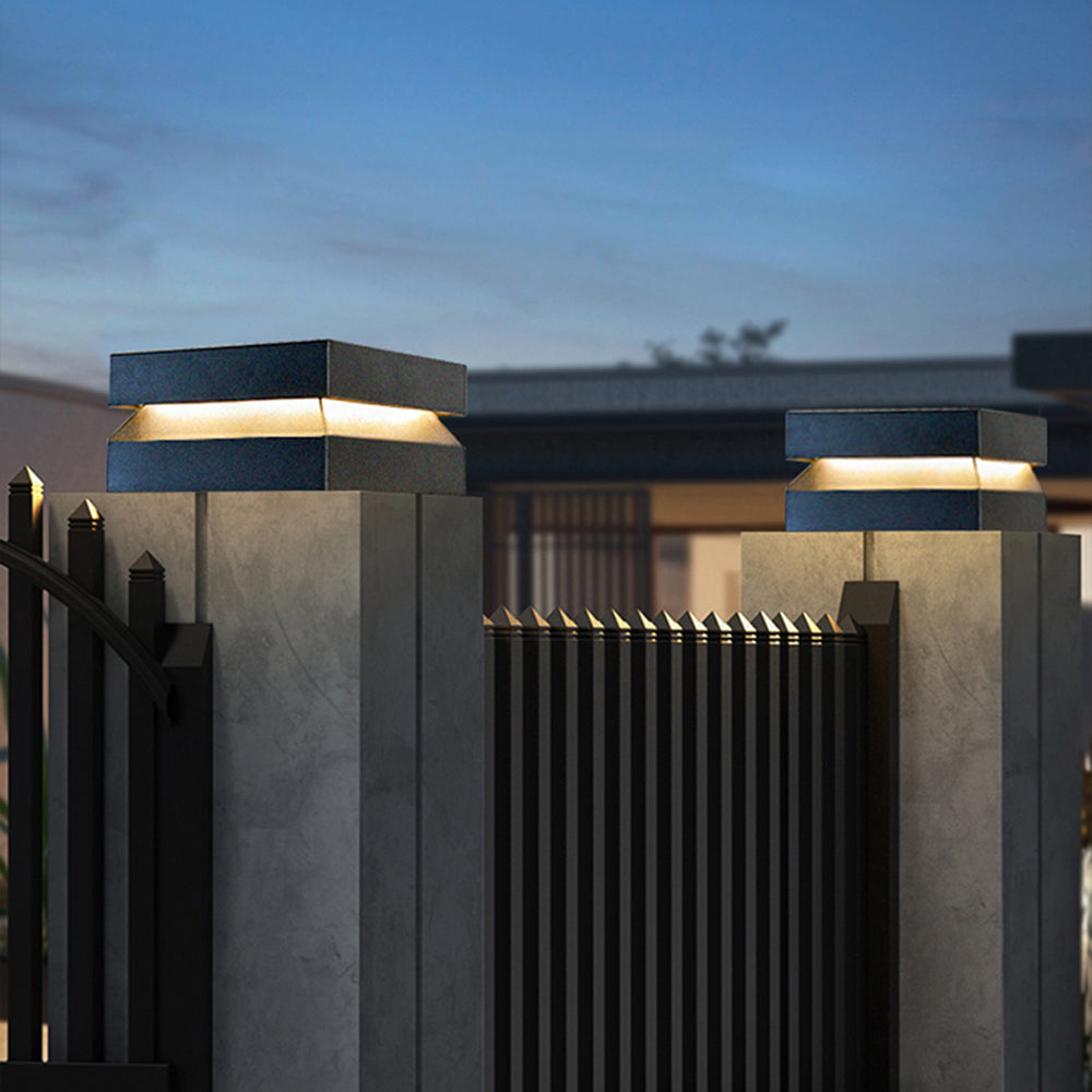 Axion Modern Concave Metal Black Outdoor Lamps, Solar - Neutralighting