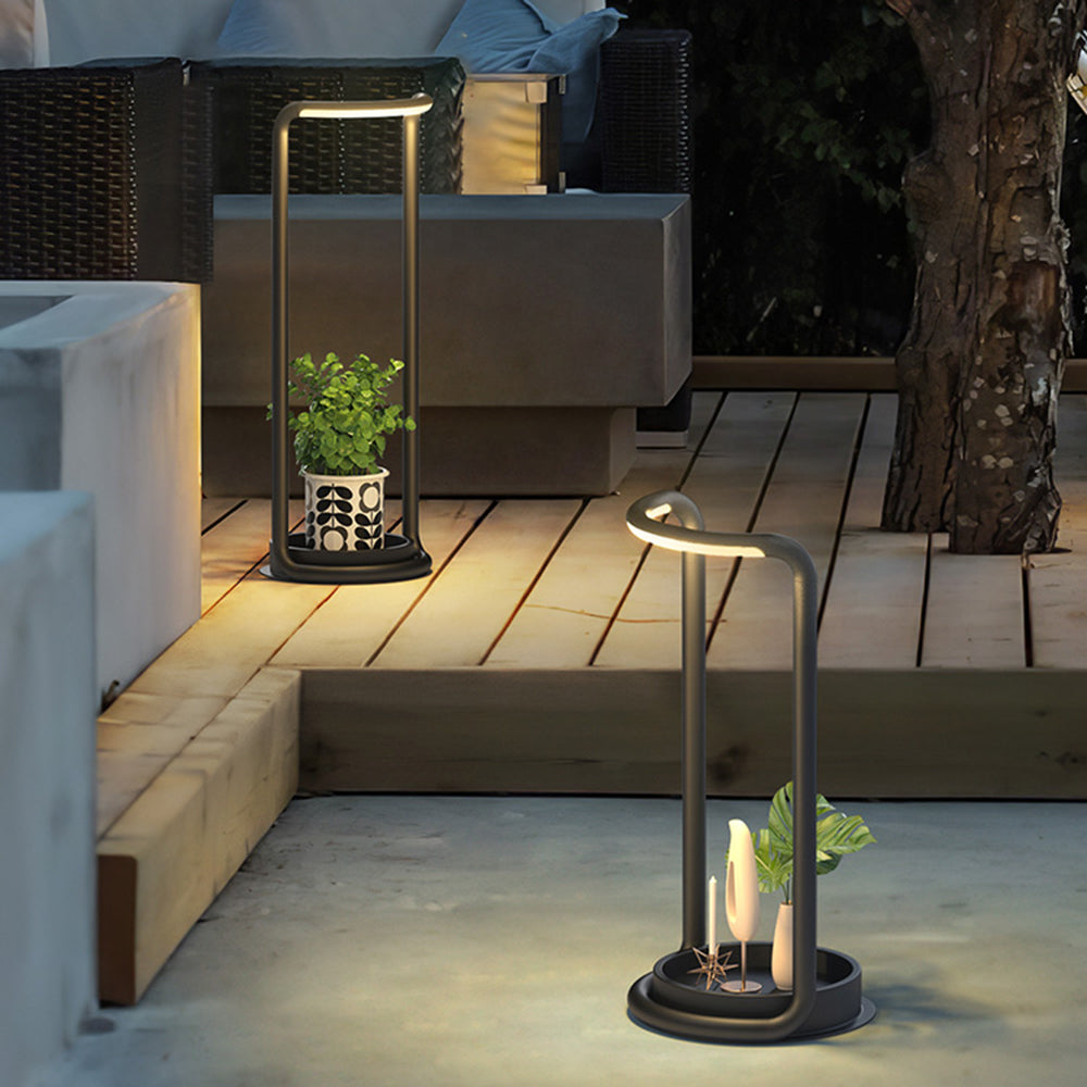 Ray Minimalist Rectangular Solar LED Outdoor Floor Lamp, Black