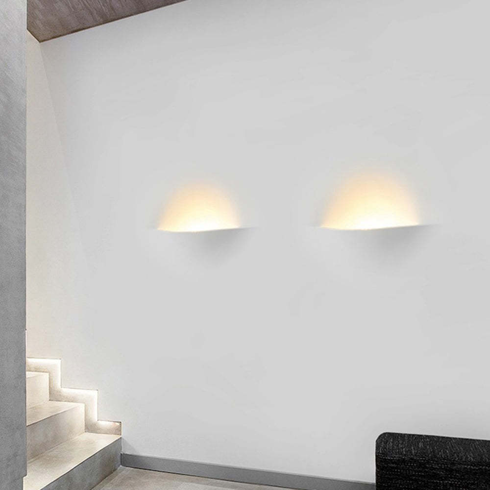 Aria Modern Recessed Metal/Plaster LED Wall Lamp, White - Neutralighting